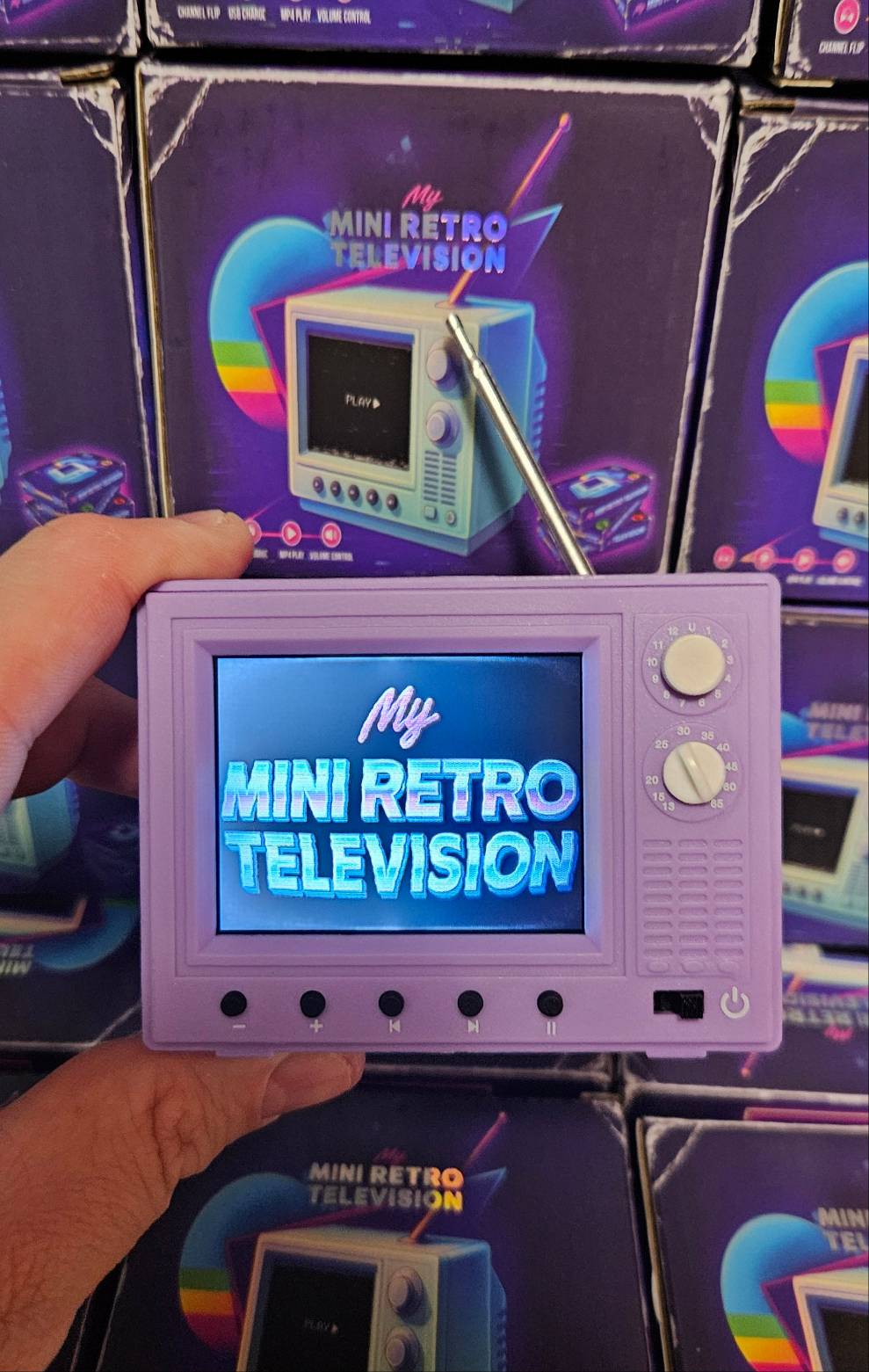 MY MINI RETRO TELEVISION