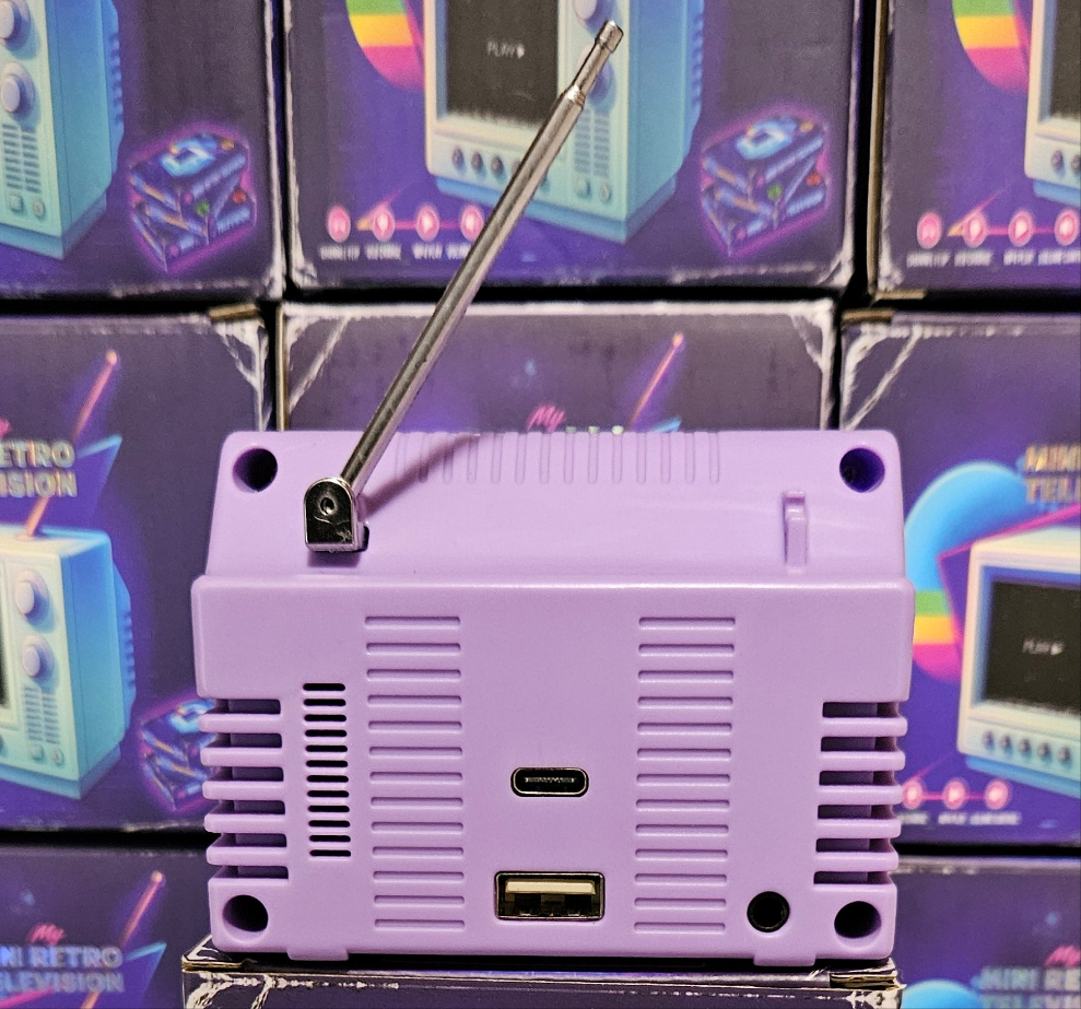 MY MINI RETRO TELEVISION