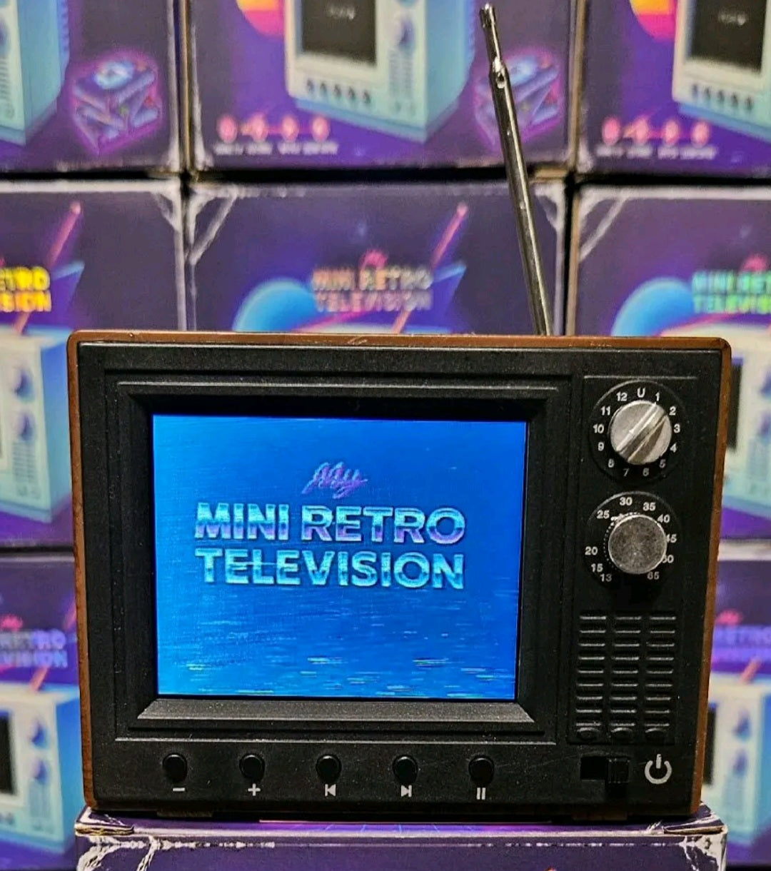 MY MINI RETRO TELEVISION