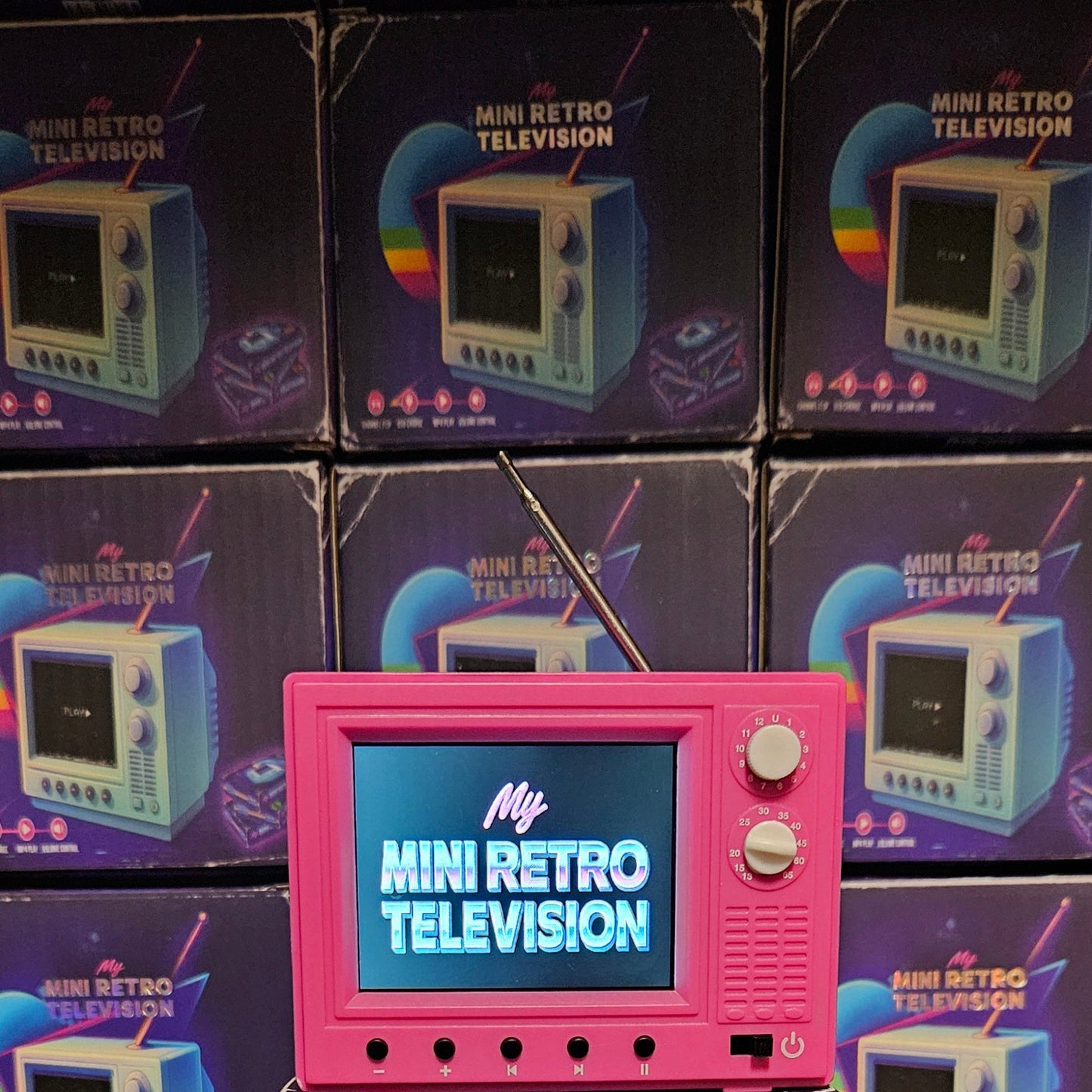 MY MINI RETRO TELEVISION