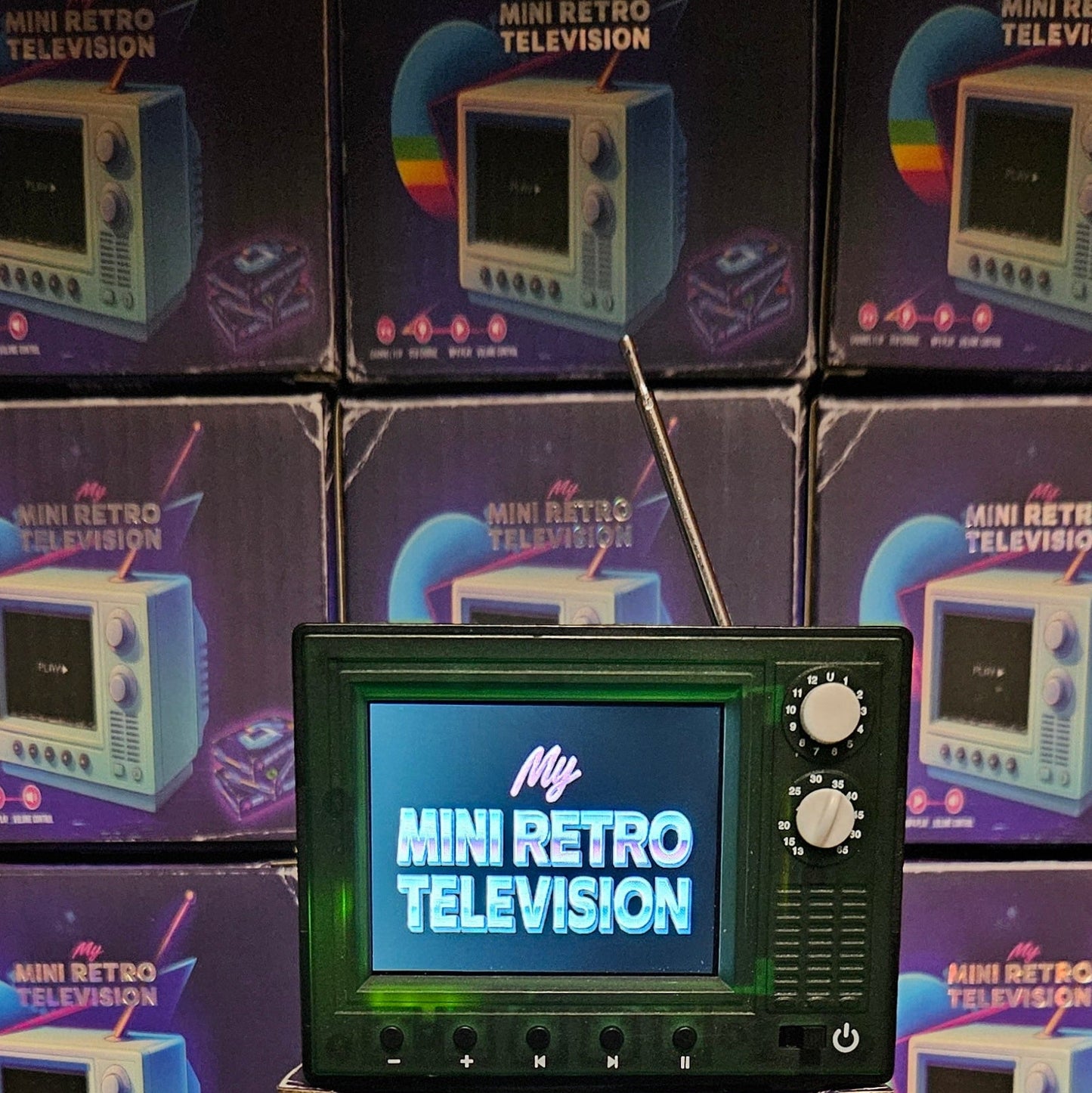 MY MINI RETRO TELEVISION