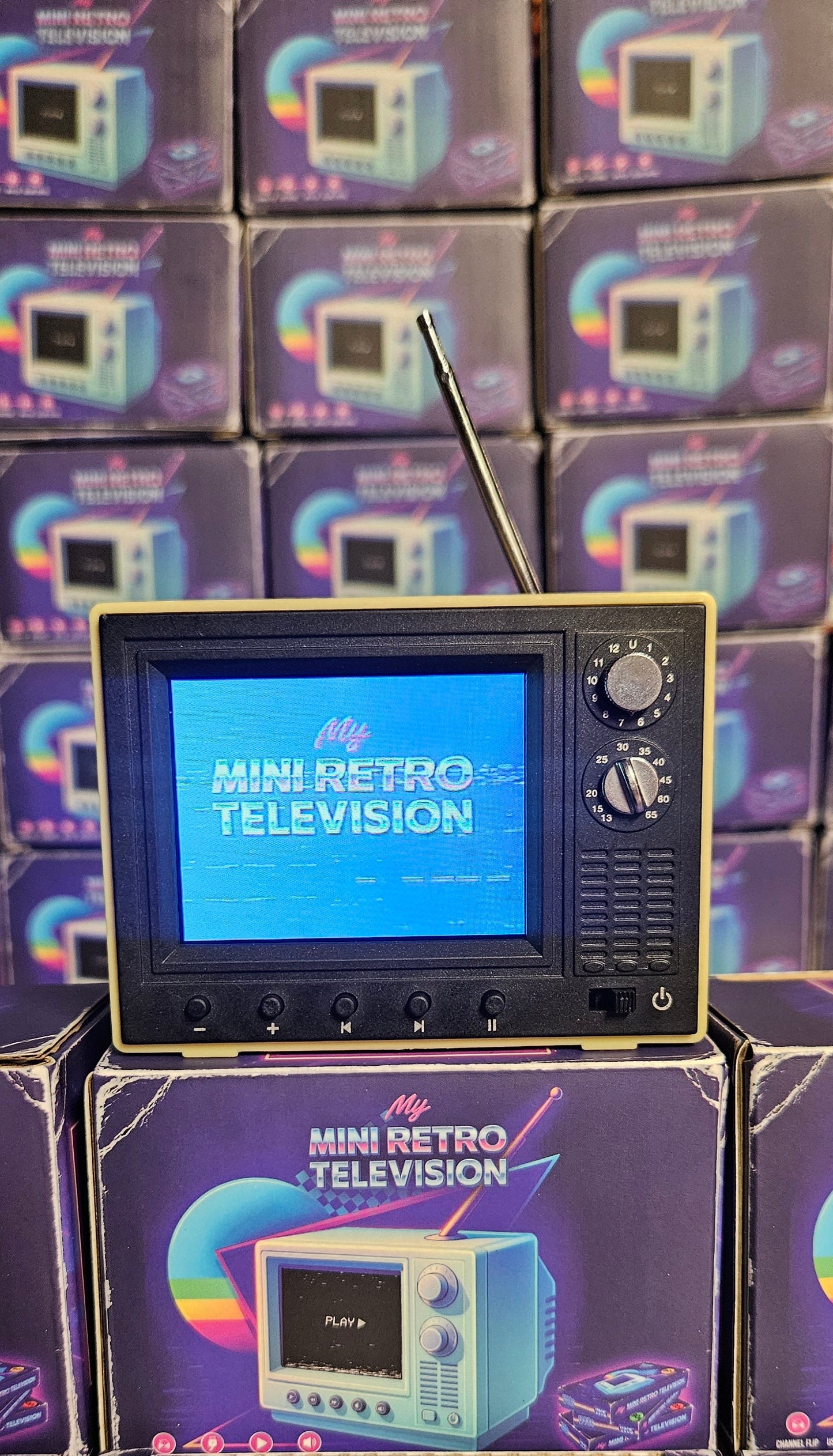 MY MINI RETRO TELEVISION